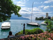 On the shore of Lac Léman à Montreux 