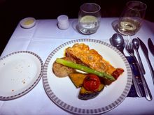 Classic lobster thermidor SIN EWR. Honestly, this dish didn’t disappoint. Yes, it was very rich, but it was quite flavorful and tasty with the lobster meat itself not too rubbery or overcooked. I’d say SQ’s lobster thermidor is superior to QR’s version.