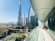 Massive balcony