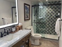 Hill Country Suite: Bathroom