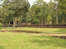 Thom Bridge