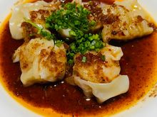 Prawn wontons ++++++