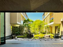 Lobby Garden