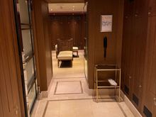 Men's Changing Room