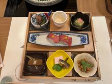 Appetisers inc squid and whelk