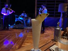 Live band at "Chao Pescao" tapas bar
