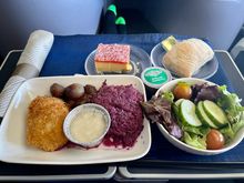 UA DEN-KOA lunch (Butternut squash schnitzel)