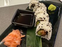 California Salmon Roll