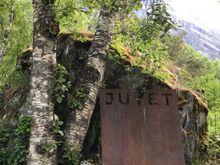 Sign to Juvet