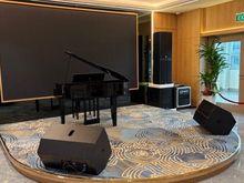 Piano near the reception