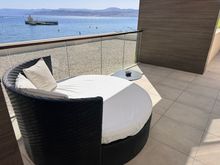Second lounger