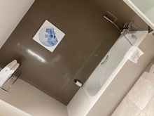 A spacious bath