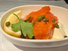Smoked salmon, 3 generous pieces, light and nicely balanced between acid and fat.