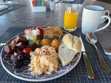 Breakfast selections on the 8th floor