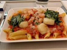 I had pre-ordered the Scallop & shrimp with tomato pasta. The other choices were Mushroom Deopbap and Filet Mignon Steak with Peppercorn sauce. 