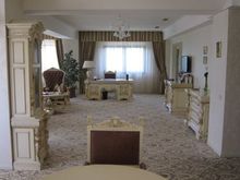 Presidential Suite - Living Room