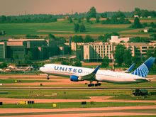 From SWISS FCL at ZRH. Can have equally good shots from the Senator Lounge next door as the terrace extends quite a ways
