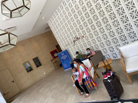 1st floor entrance 