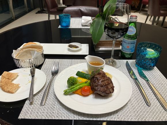 Fillet of beef with Château Ducru-Beaucaillou 2008, St. Julien 