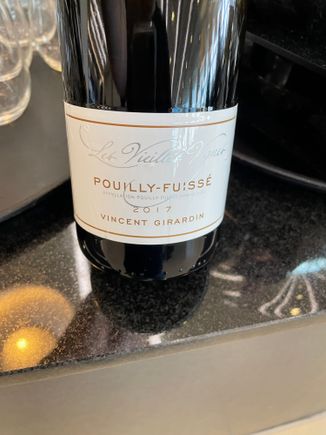Fresh but with enough body. Suffering by being drunk after the Montrachet, but v nice anyway.