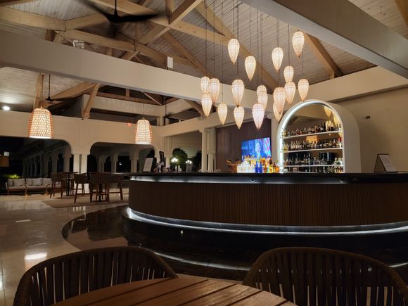 Lobby bar