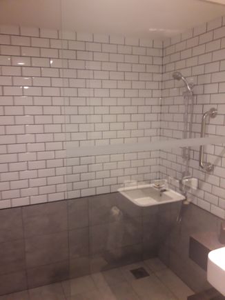 I love the tiles.