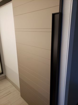 Slider door closed (after its discovery.)