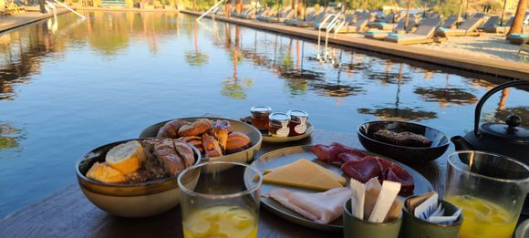 Included breakfast (cold cuts and bakery items)