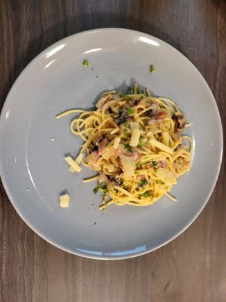 The spaghetti carbonary was very tasty and seemed to be high quality ingridients.