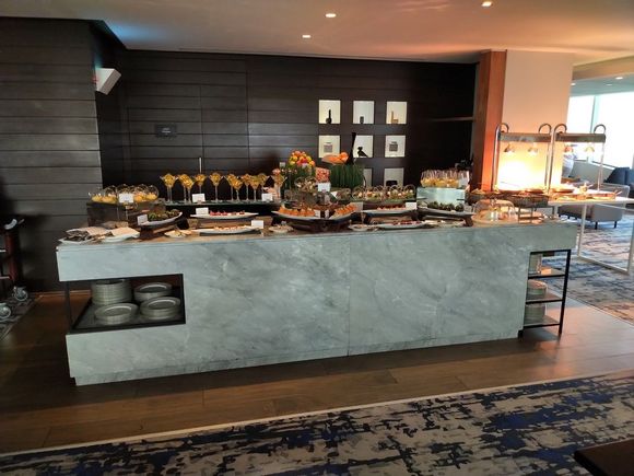 Evening Reception in Club Lounge / voco Dubai