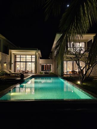 Pre-upgraded to a 4 Bedroom Villa at a BRG rate of 99$ net/night as a Lifetime Titanium Guest 
