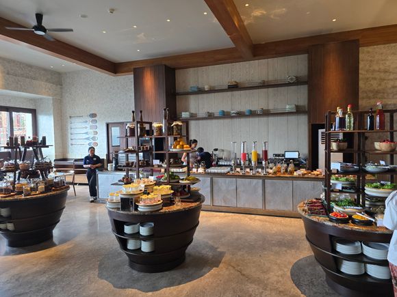 Breakfast buffet