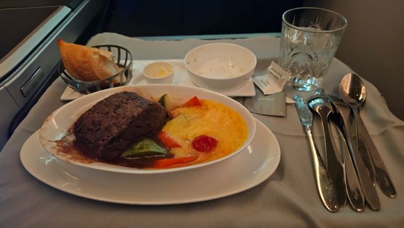 Lamb Shank, quite good very tender
