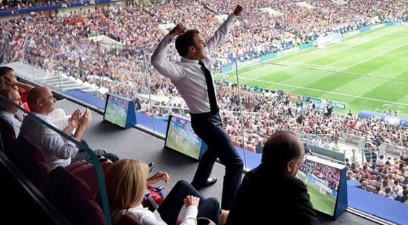 Love a President who loves his country and team.