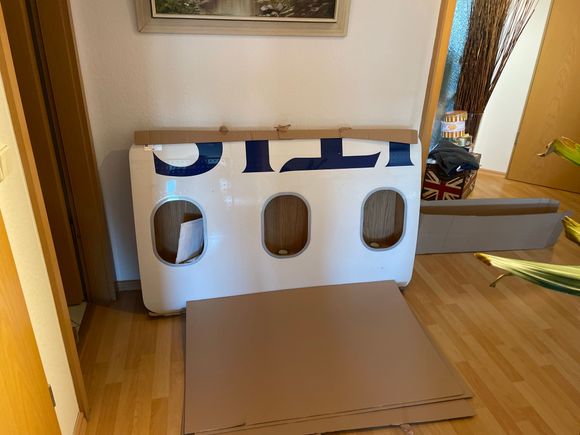 no, three windows