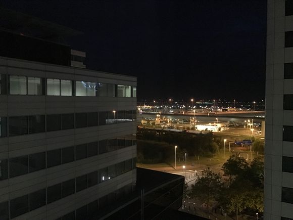 We woke up to this ...... a calm Schiphol Amsterdam Airport ..... wondering if the queues were going to be bad 