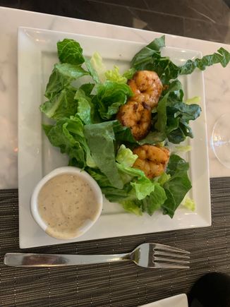 Salad with shrimps