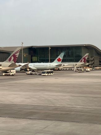 AC B787-9 between QR 787 and 77W