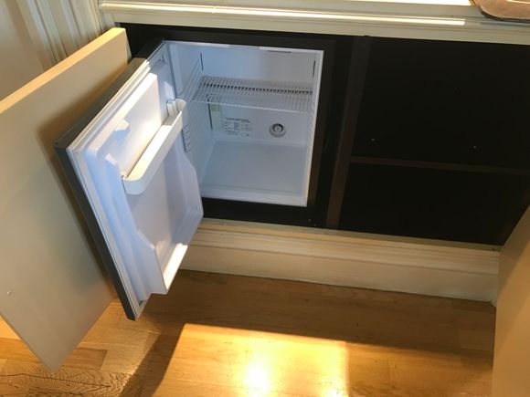 Empty minibar