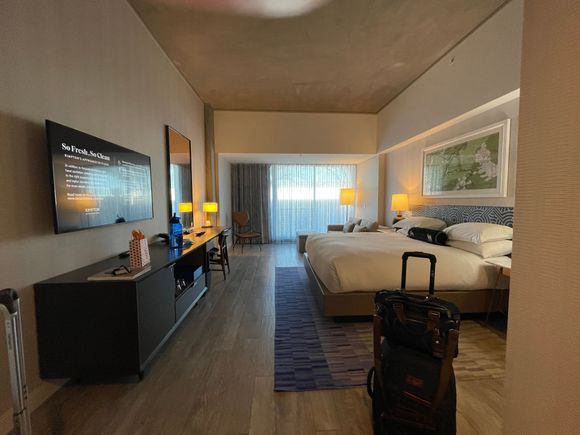 King suite at the Kimpton Rowan