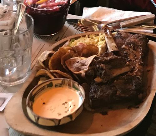 Generous serving of ribs , Brasov 
