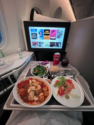 Appetizer served with the main (wasn’t like this on the outbound — each course was served individually)