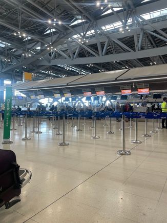 EVA Checkin @ BKK