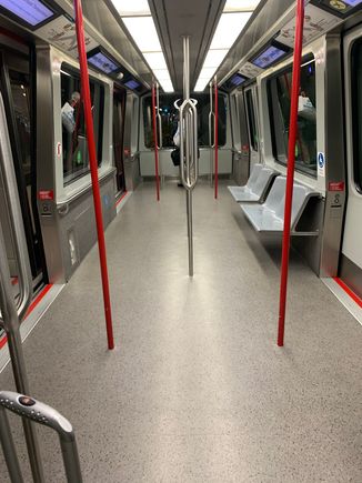 Empty train to new North Concourse.