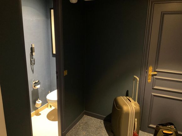 The room had a seperate toilet ( so none in the bathroom)