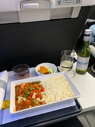 LHR/OPO today. We were in the last row 7A/B with a full cabin and all had a choice of shepherds pie or vegetable curry as shown here which was fine. The starter was bright green and I couldn’t determine what is was but it tasted okay. Tea was lukewarm in a paper cup.  Nice on time flight, very clean plane and amiable crew. 