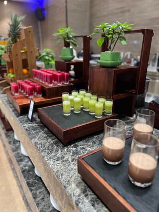 Olive Restaurant breakfast buffet