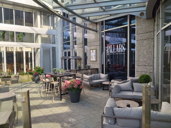 Nice terrace of Pillars