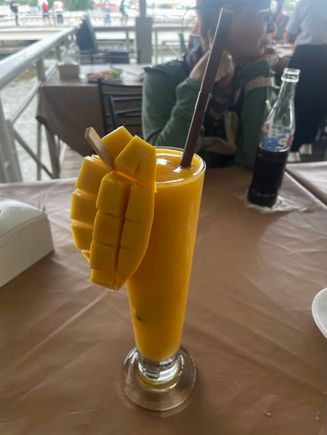 Nice cold mango smoothy on a hot day... ahhh