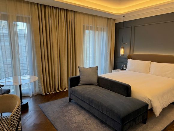 King Premium with Balcony